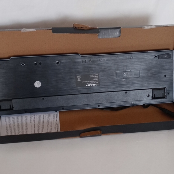 Pro Gaming Keyboard With LEDS - Picture 5 of 7